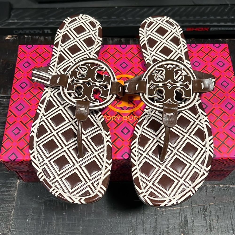 NWT Tory Burch Metal Miller Flip Flop